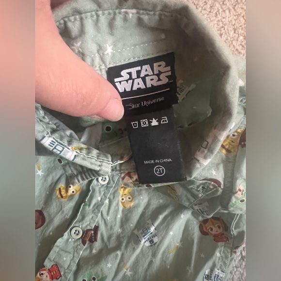Star Wars Our Universe Toddler Button Up Shirt Baby Yoda 2T - Picture 2 of 4